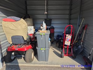 10 x 10 unit in Lebanon
