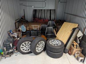 10 x 10 unit in York