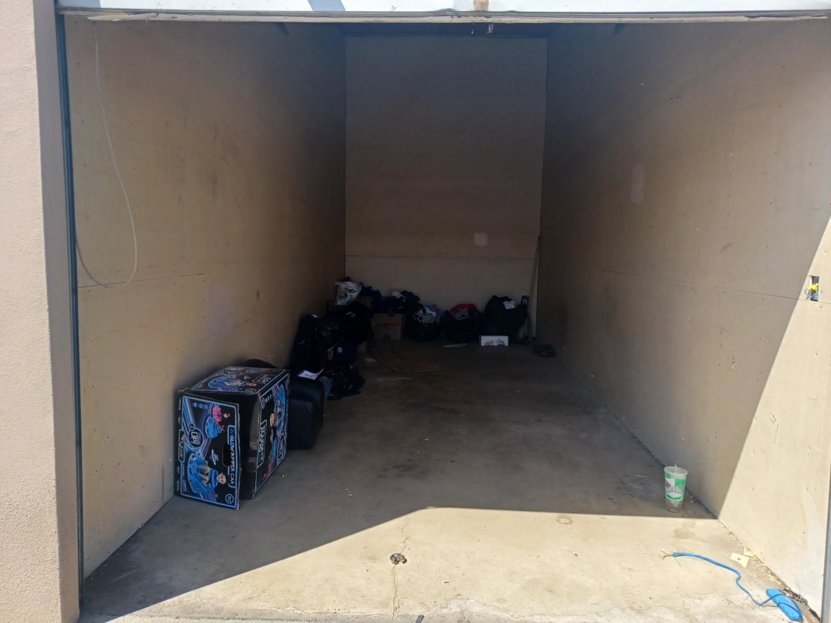 10 x 24 storage unit in Sparks, NV