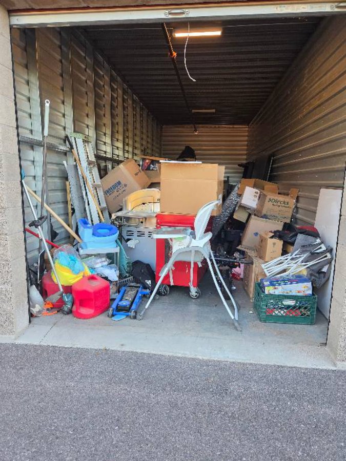 10 x 30 storage unit in Tolleson, AZ