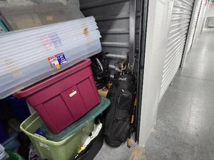 5 x 10 storage unit in Macomb, MI