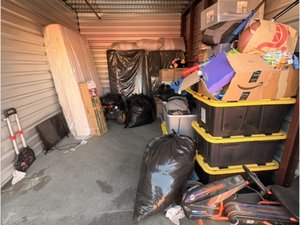 10 x 15 unit in San Bernardino
