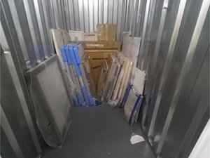 5 x 10 unit in New York