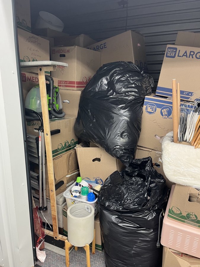 10 x 20 storage unit in Houston, TX