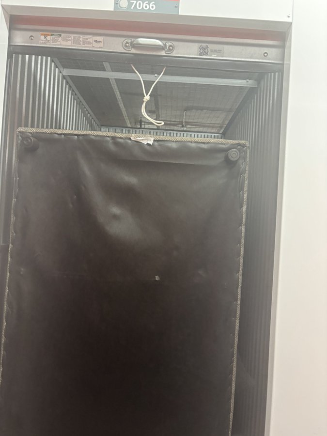 5 x 10 storage unit in Long Island City, NY
