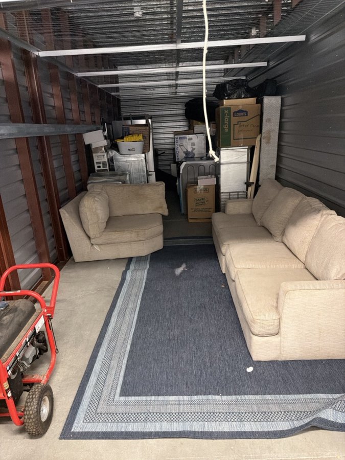 10 x 30 storage unit in Commerce Township, MI