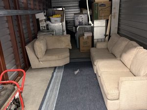 10 x 30 unit in Commerce Township