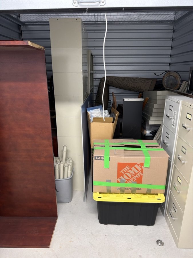 10 x 10 storage unit in Commerce Township, MI