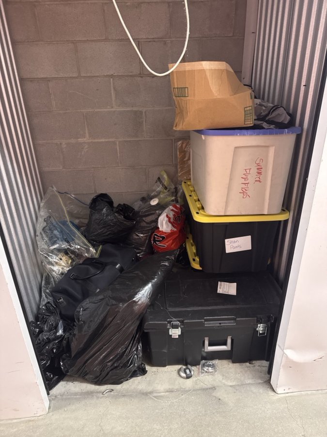 5 x 5 storage unit in Baltimore, MD
