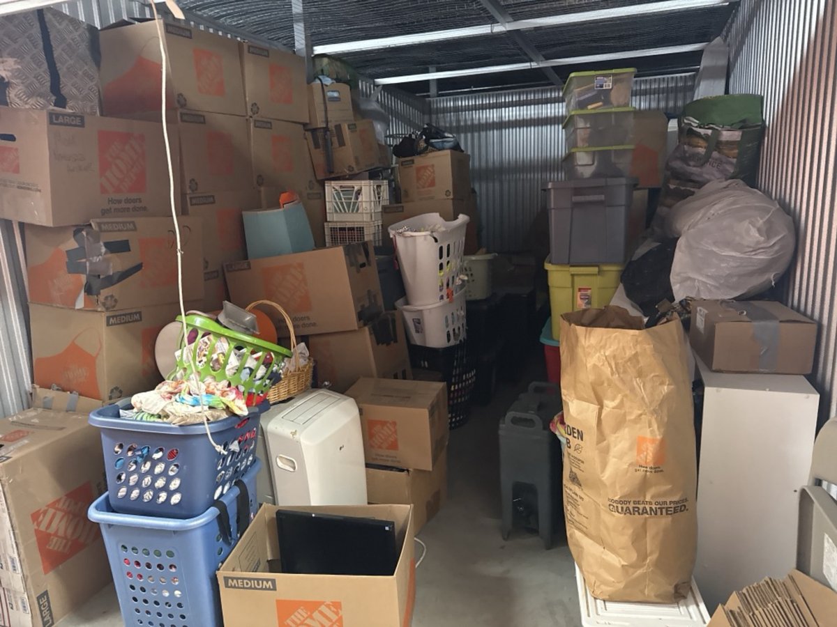 10 x 20 storage unit in Baltimore, MD