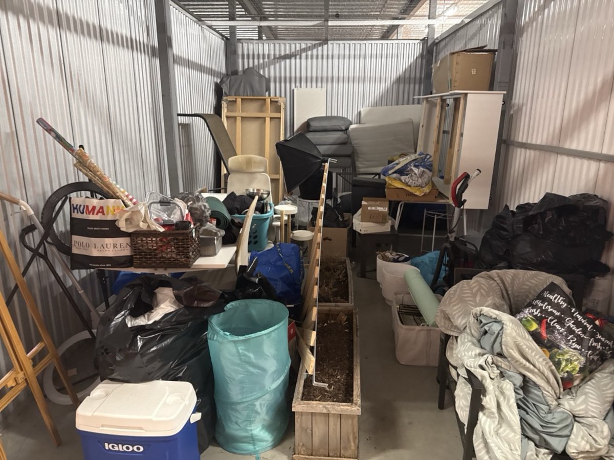 10 x 20 storage unit in Baltimore, MD
