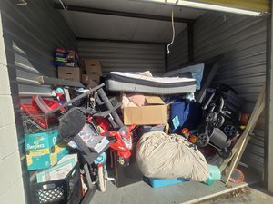 10 x 10 unit in Houston