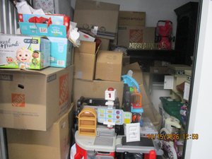 10 x 10 unit in Murray