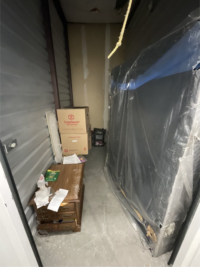 5 x 10 storage unit in Las Vegas, NV