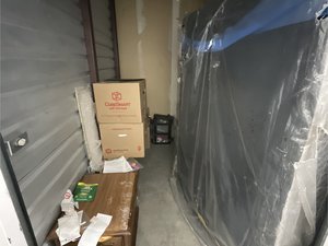 5 x 10 unit in Las Vegas