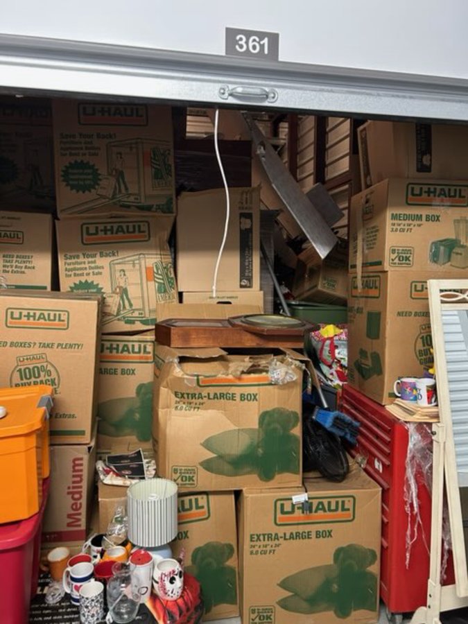 10 x 15 storage unit in San Antonio, TX