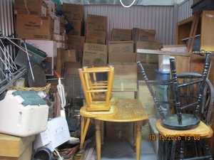 10 x 10 unit in Murray