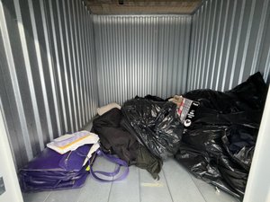 5 x 5 unit in Lawrence