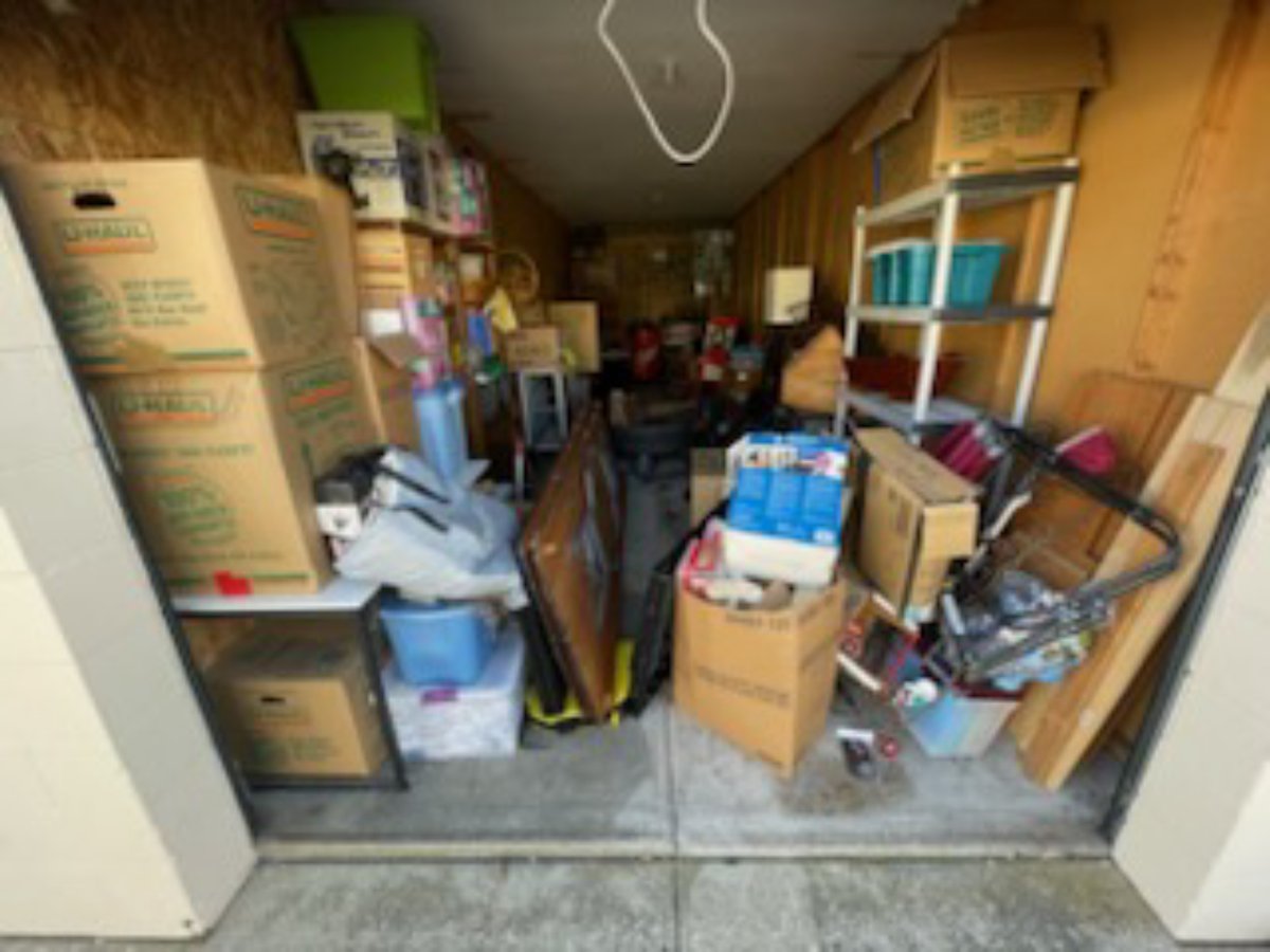 10 x 32 storage unit in Fairborn, OH