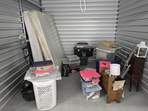 10 x 10 unit in Indian Trail