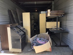 10 x 30 unit in Antioch