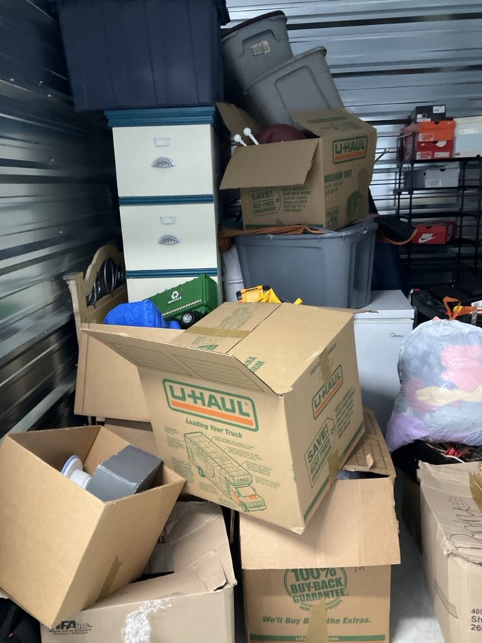 10 x 10 storage unit in Noblesville, IN