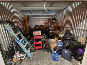 10 x 15 unit in Tampa