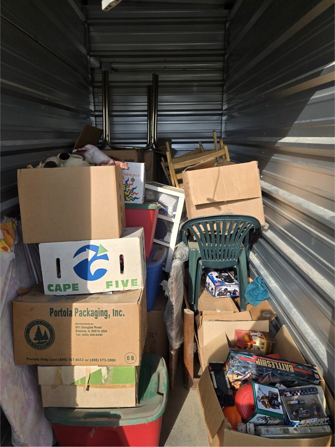 5 x 10 storage unit in West Concord, MN