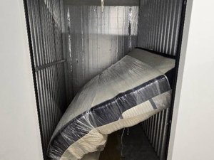 5 x 10 unit in Tampa