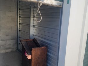 5 x 10 unit in Richmond