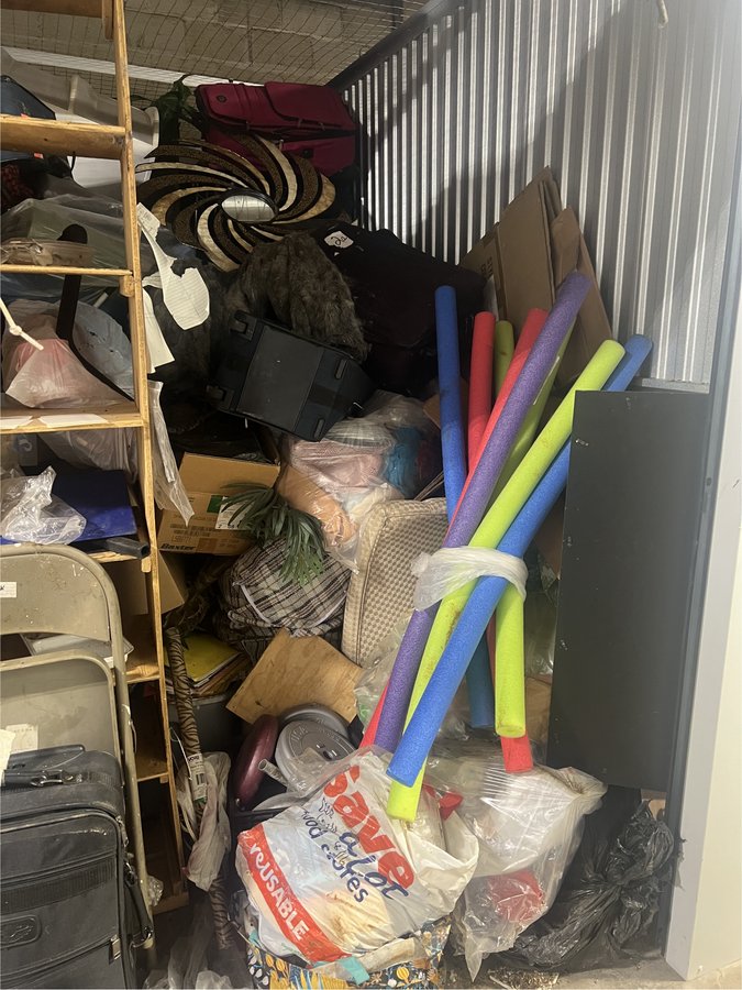 10 x 15 storage unit in Chicago, IL