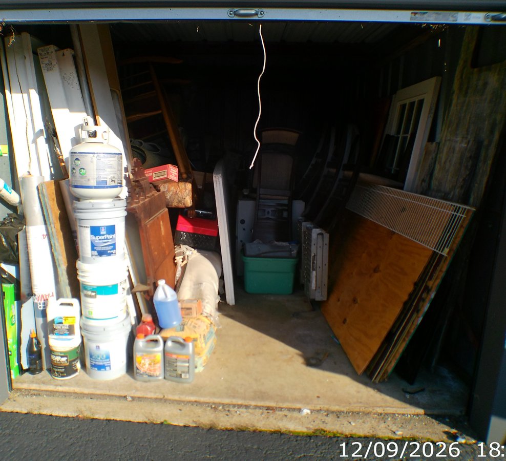 10 x 20 storage unit in Warrensville HTS, OH