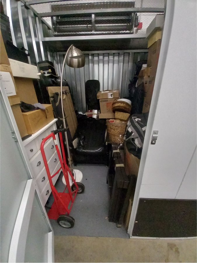 8 x 8 storage unit in New York, NY