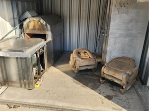 10 x 10 unit in Lackawanna