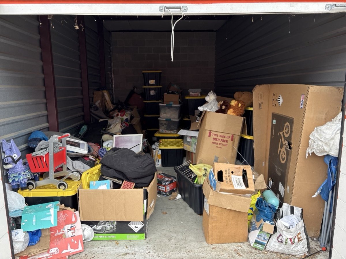 10 x 20 storage unit in Brick, NJ