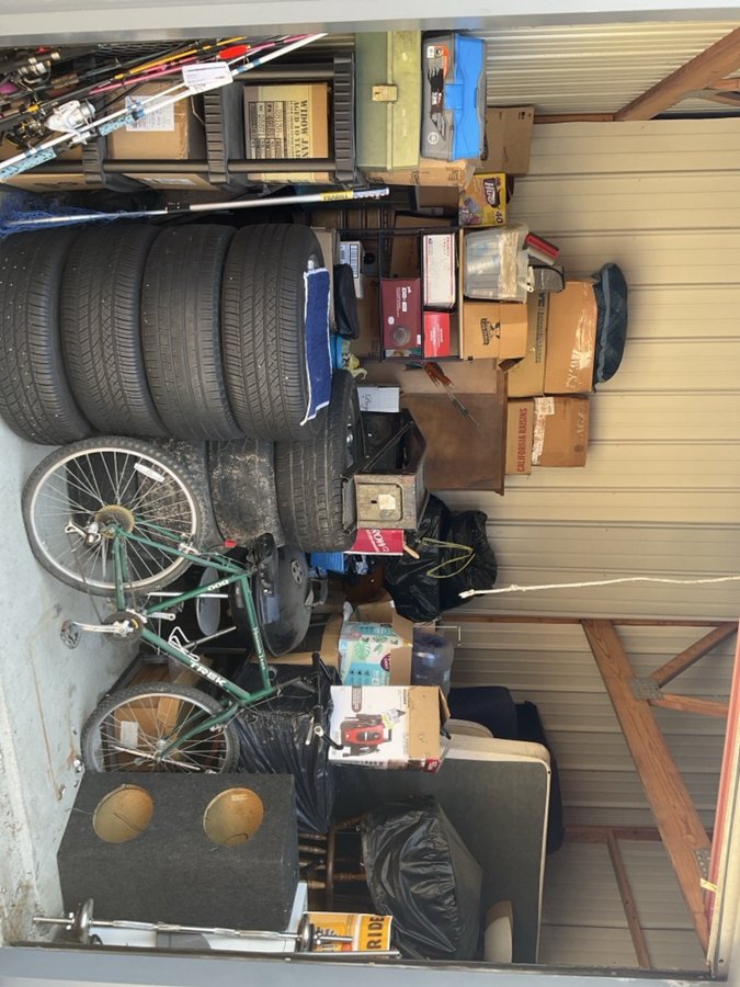 10 x 15 storage unit in Indianapolis, IN