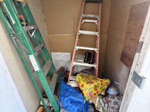 5 x 5 unit in South Gate