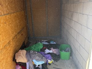 5 x 10 unit in South Gate