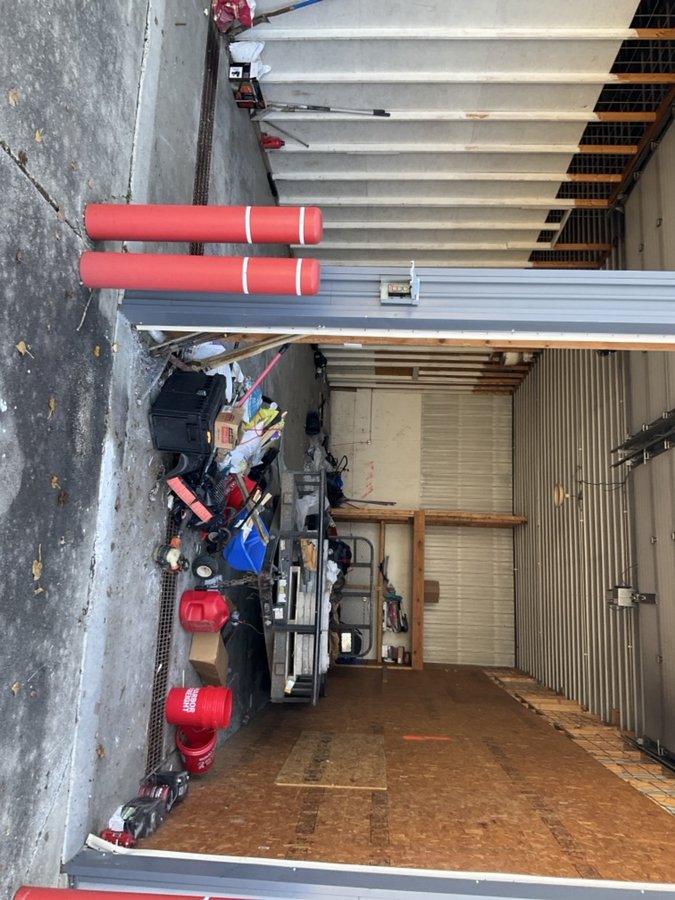 11 x 46 storage unit in Indianapolis, IN