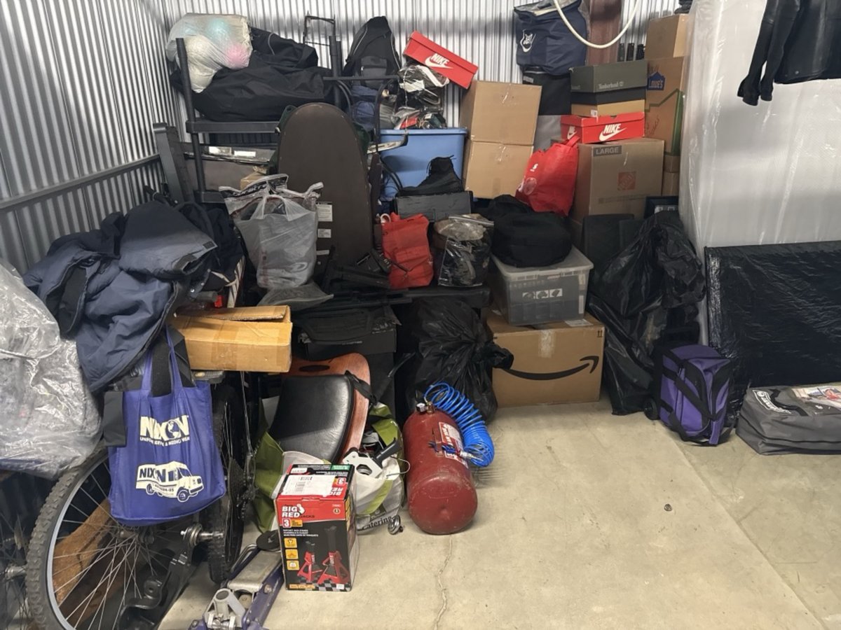 20 x 10 storage unit in Glen Burnie, MD