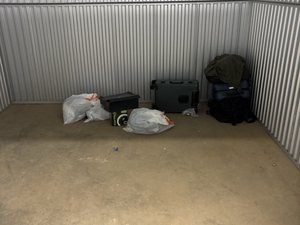 10 x 10 unit in Philadelphia