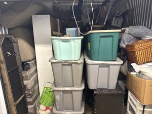 7 x 10 unit in Glen Burnie