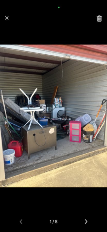 10 x 10 storage unit in Laplace, LA