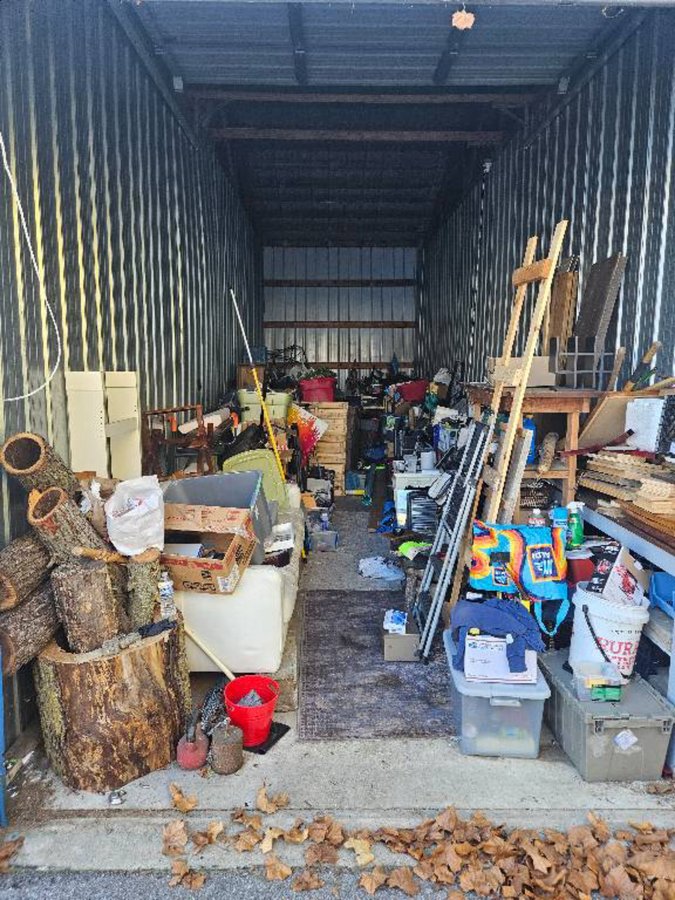 11 x 36 storage unit in Columbus, IN