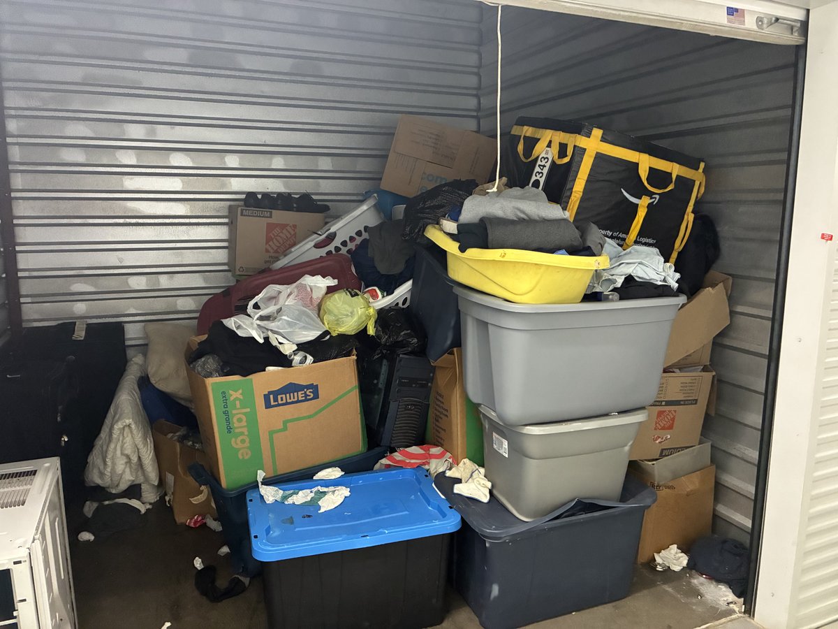 10 x 10 storage unit in Cypress, TX