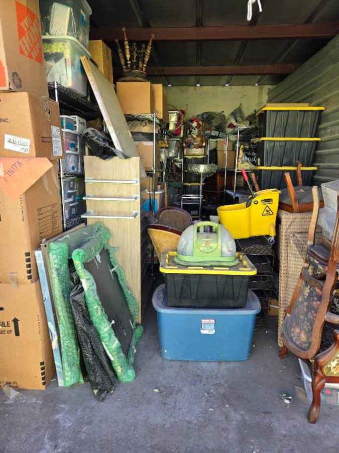 10 x 20 storage unit in West Jordan, UT