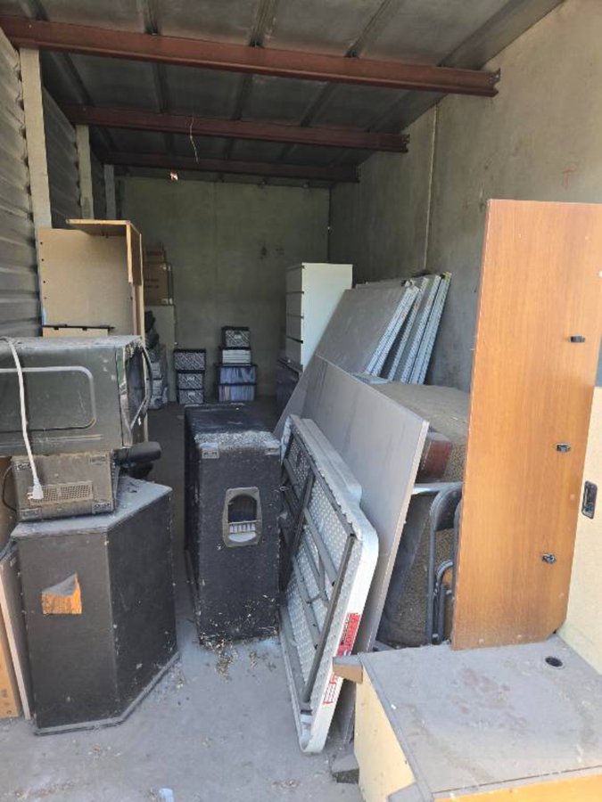 10 x 25 storage unit in West Jordan, UT