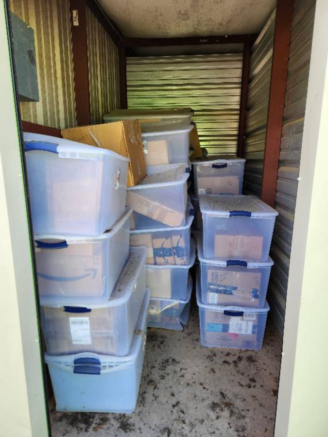 5 x 10 storage unit in Auburn, AL