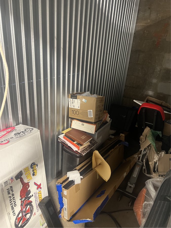 5 x 10 storage unit in Chicago, IL
