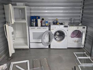 10 x 10 unit in Honolulu